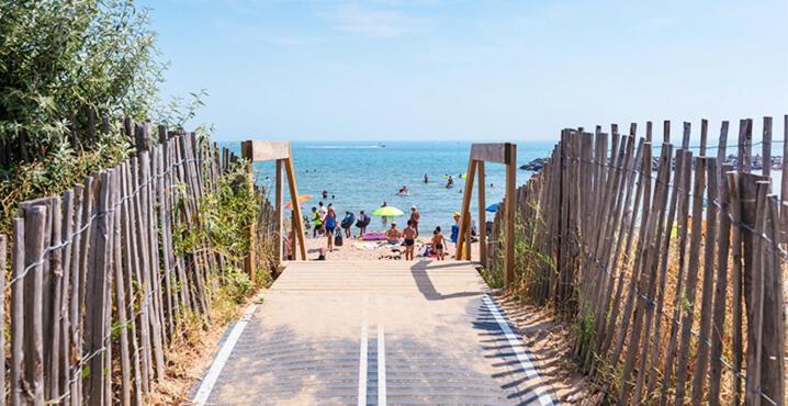 Camping Carabasse Vias Plage. Bagian luar foto